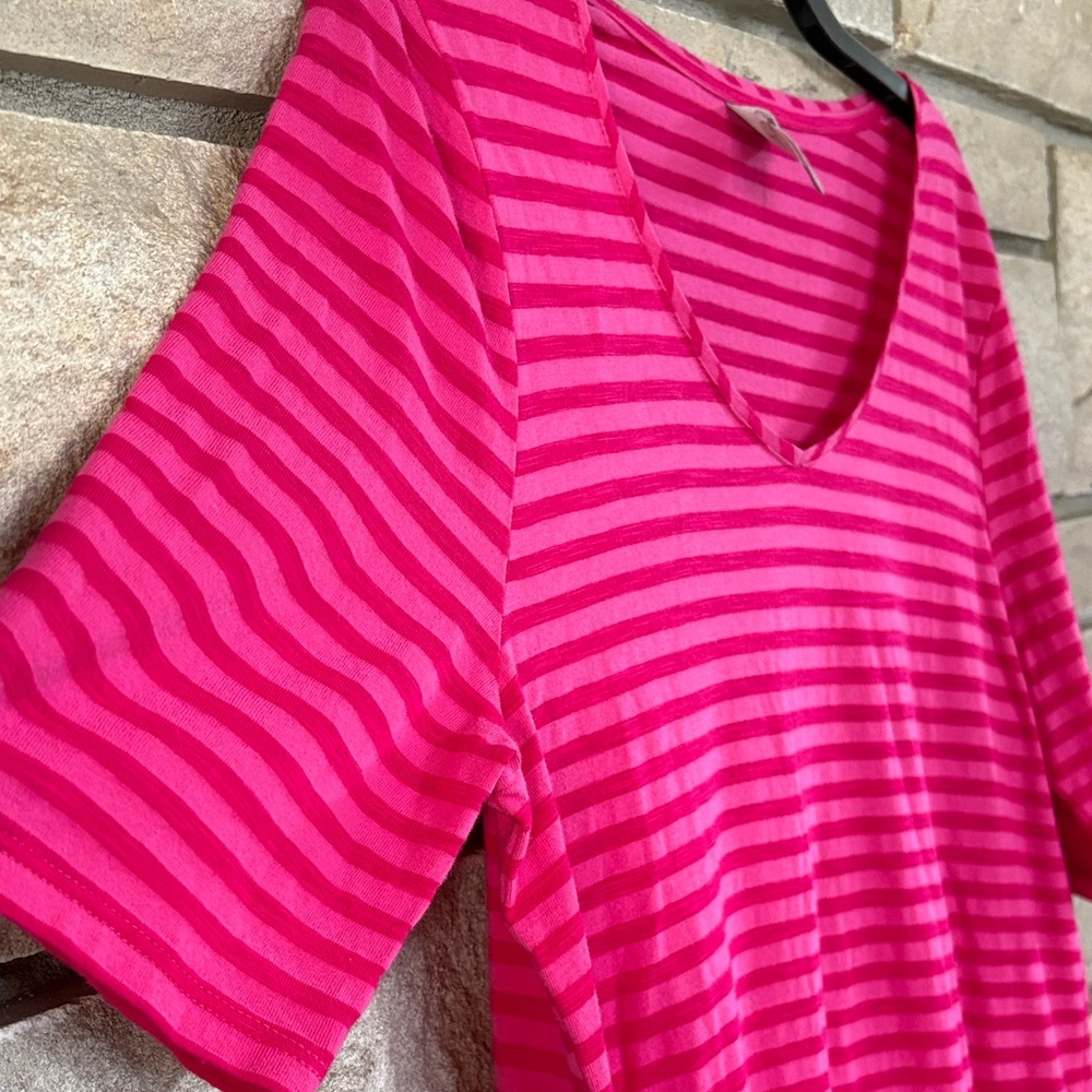 Chico’s Pink Striped V-Neck Short Sleeve Tee - Picture 4 of 8